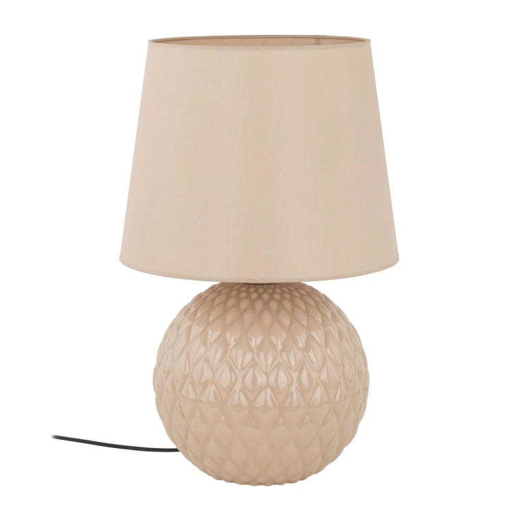 Lampka nocna SANTANA ECRU 5591 TK-Lighting to eleganckie oświetlenie do sypialni i salonu. Jasny abażur i dekoracyjna podstawa pasują do stylu glamour i Hampton. Wysokość 60 cm, szerokość 39 cm. 1×E27 LED max 15W, IP20. Bez żarówki.