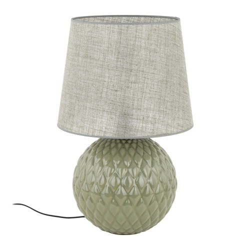 Lampka nocna SANTANA OLIVE 5903 TK-Lighting łączy oliwkową, zdobioną podstawę z jasnym abażurem. Pasuje do sypialni i salonu, drewna oraz beżowych dodatków. Oprawka 1×E27 pozwala dobrać barwę i jasność światła do swoich potrzeb.