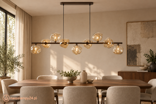 Brązowa lampa nad stół LAVA 11037 TK-Lighting z dziewięcioma szklanymi kloszami w kolorze koniaku. Do jadalni, kuchni i salonu z aneksem. Wymiary 33x116x141 cm, 9xG9 LED max 8 W każde. Sprawdź na naszelampy24.pl. AI