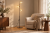 Stwórz przytulną strefę wypoczynku z lampą podłogową LAVA Brown TK-Lighting 16150. Trzy koniakowe klosze i brązowy stelaż uzupełnią salon lub sypialnię. Wysokość 151 cm, oprawki 3×G9, maks. 8 W LED każda. IP20.