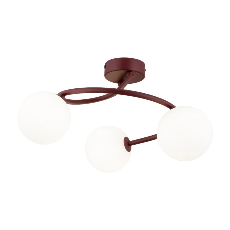 ILSA 11851 TK-Lighting – kompaktowy plafon z burgundowym stelażem i trzema białymi kulami. Wymienne żarówki G9 pozwalają dobrać barwę i jasność światła. Lampa o wymiarach 44 × 44 × 26 cm pasuje do nowoczesnej sypialni.