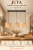 JUTA TK-Lighting 4597 to lampa wisząca boho nad stół lub wyspę kuchenną. Beżowe abażury i czarna listwa podkreślą naturalny charakter wnętrza. Szerokość 84 cm, 3×E27, maks. 15 W LED na żarówkę. IP20.