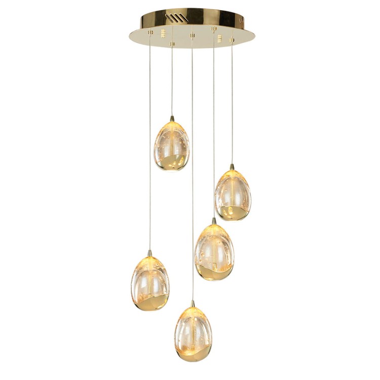 Lampa sufitowa HUELTO LED 24W Italux w kolorze złota szampańskiego zachwyca elegancką formą i pięcioma kloszami z dekoracyjnymi pęcherzykami powietrza. Ciepłe światło 3000K tworzy przytulny klimat w salonie, jadalni lub holu.