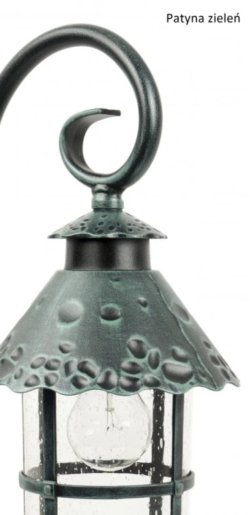 Elegancka lampa ogrodowa TOLEDO o wysokości 86 cm to doskonałe rozwiązanie do klasycznych i rustykalnych aranżacji. Dostępna również w wersjach patynowanych: miedź, srebro, mosiądz, zieleń i antyk.