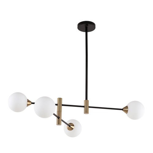 Lampa sufitowa MARINO Italux 4xG9 łączy czarną armaturę, mosiężne detale i cztery białe klosze opalowe. Asymetryczna konstrukcja o szerokości 84 cm efektownie prezentuje się nad stołem, wyspą kuchenną i w salonie.