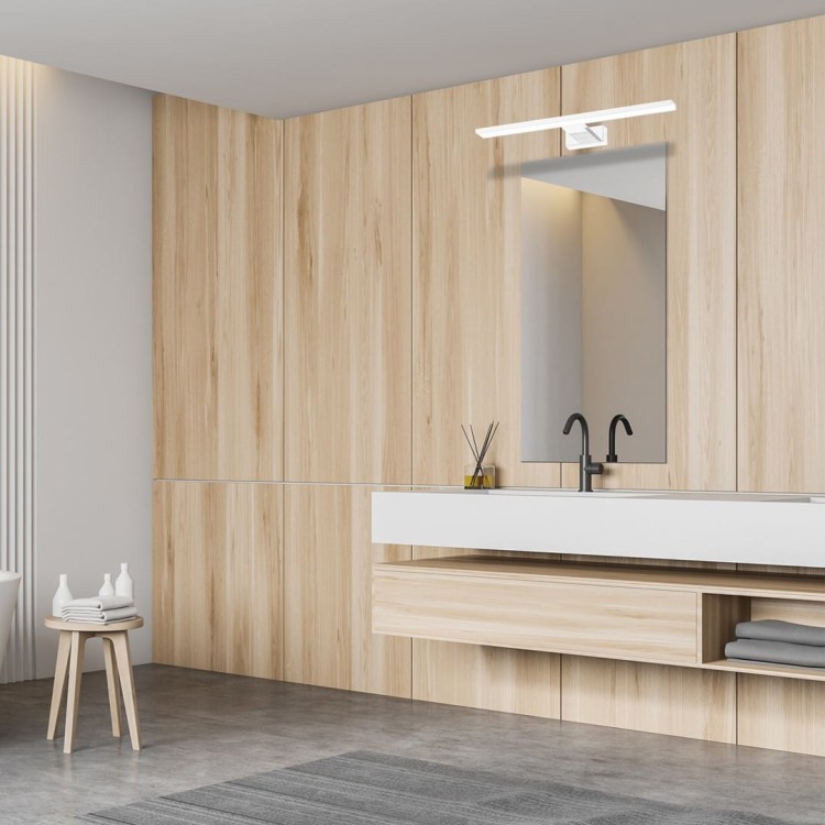 Stylowy kinkiet LED SHINE WHITE ML3878 to funkcjonalne oświetlenie łazienkowe. Neutralne światło 4000K i 966 lm zapewniają komfort użytkowania. Szerokość 60 cm idealnie oświetla lustro.