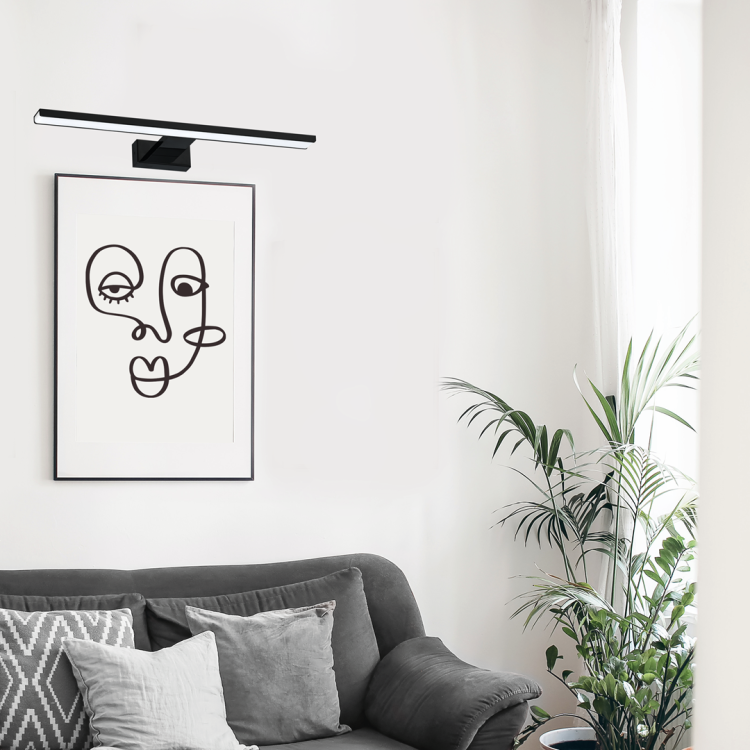 Galeryjka ścienna PINTO Milagro to funkcjonalny kinkiet LED 12W o długości 50 cm. Ciepła barwa światła i smukła forma sprawiają, że idealnie nadaje się do ekspozycji obrazów, grafik i fotografii.