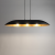 Designerska lampa sufitowa GONDOLA 3xE27 Sigma o szerokości 114 cm zachwyca czarnym kloszem z miedzianym wnętrzem. Idealna nad stołem w jadalni lub wyspą kuchenną, łączy nowoczesny styl z funkcjonalnością.