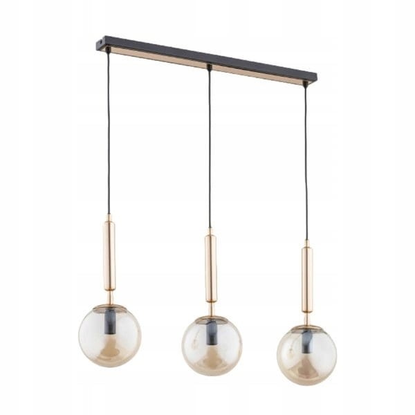 Lampa sufitowa VOLDA PICOLO 3xE14 Alfa 63067 ze złotą armaturą i bursztynowymi kulami. Idealna nad stół, wyspę kuchenną i do nowoczesnego salonu.
