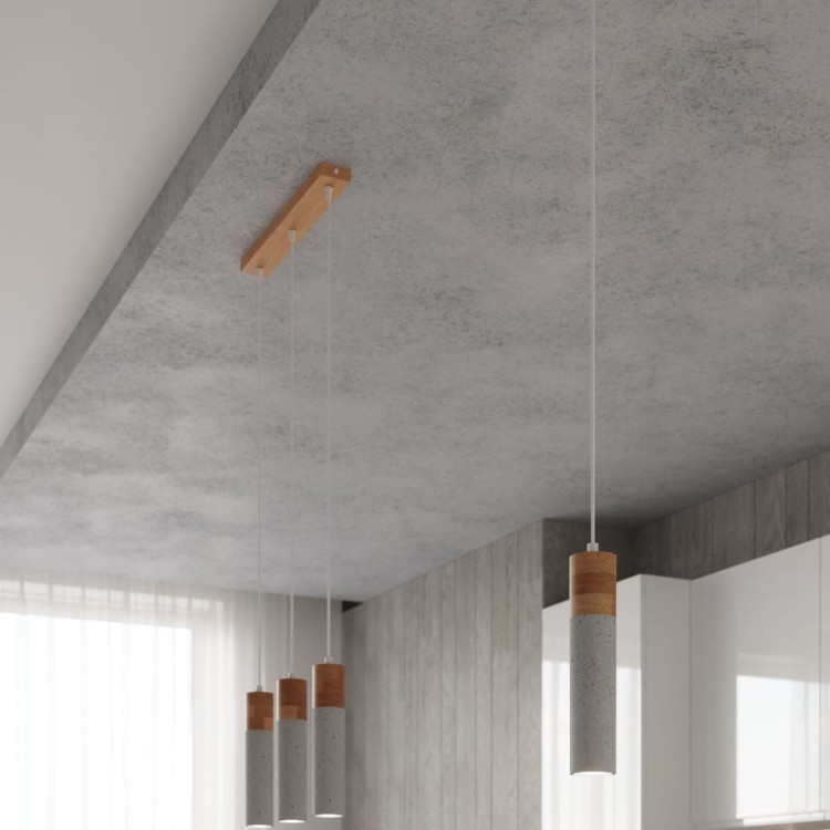 Nowoczesna lampa wisząca ZANE – betonowa tuba z detalem z naturalnego drewna. Minimalistyczny design do kuchni, jadalni i salonu. Wymienne źródło GU10 (max 40W) pozwala dobrać barwę i moc. Regulowana wysokość do 120 cm. IP20. Polska produkcja.