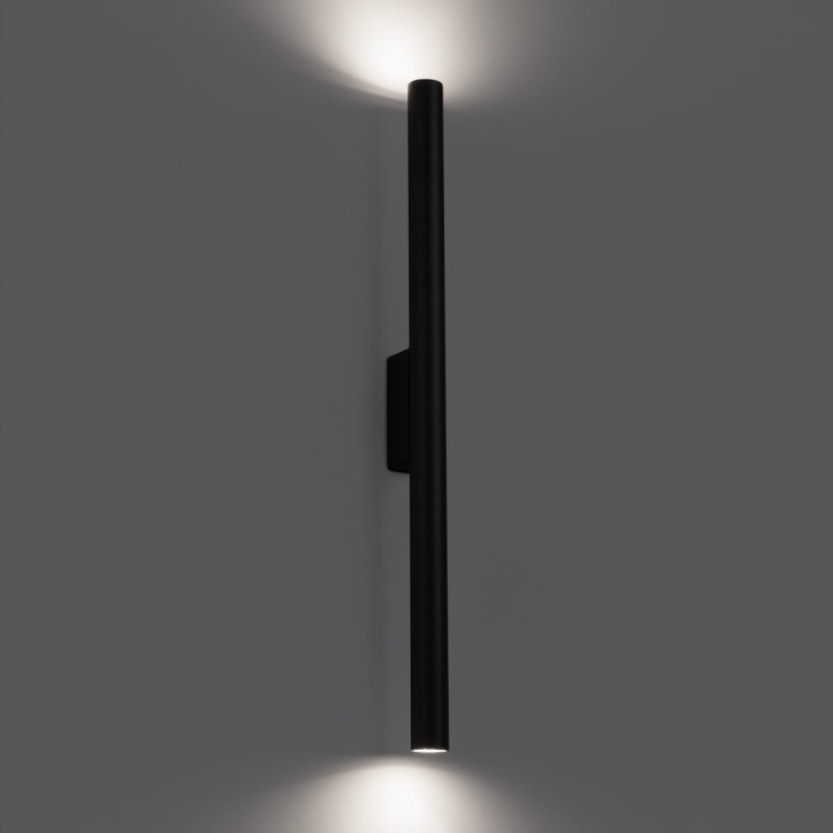 Minimalistyczny kinkiet PASTELO SL.1178 wykonany ze stali to eleganckie oświetlenie do nowoczesnych wnętrz. Smukła forma i światło emitowane w dwóch kierunkach tworzą wyjątkowy efekt dekoracyjny.