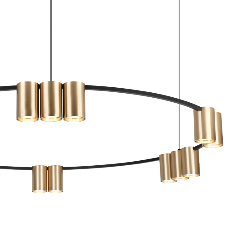 Lampa sufitowa GENESIS ML0378 w kolorze czarnym i złotym. Duża średnica 100 cm, 15 opraw GU10 oraz wysokość regulowana od 20 do 180 cm. Elegancki wybór do salonu, jadalni, kuchni lub biura.