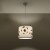 Lampa FOOTBALL SL.1424 w biało-czarnej kolorystyce to świetny wybór do nowoczesnych aranżacji dziecięcych. Motyw piłek nożnych podkreśla zainteresowania dziecka, a średnica 30 cm sprawdza się nawet w niewielkich pomieszczeniach.