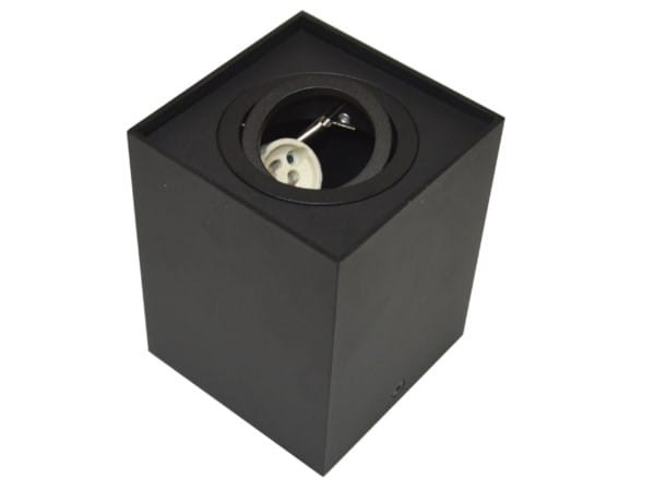 oprawa-natynkowa-kwadratowa-czarna-tuba-plafon