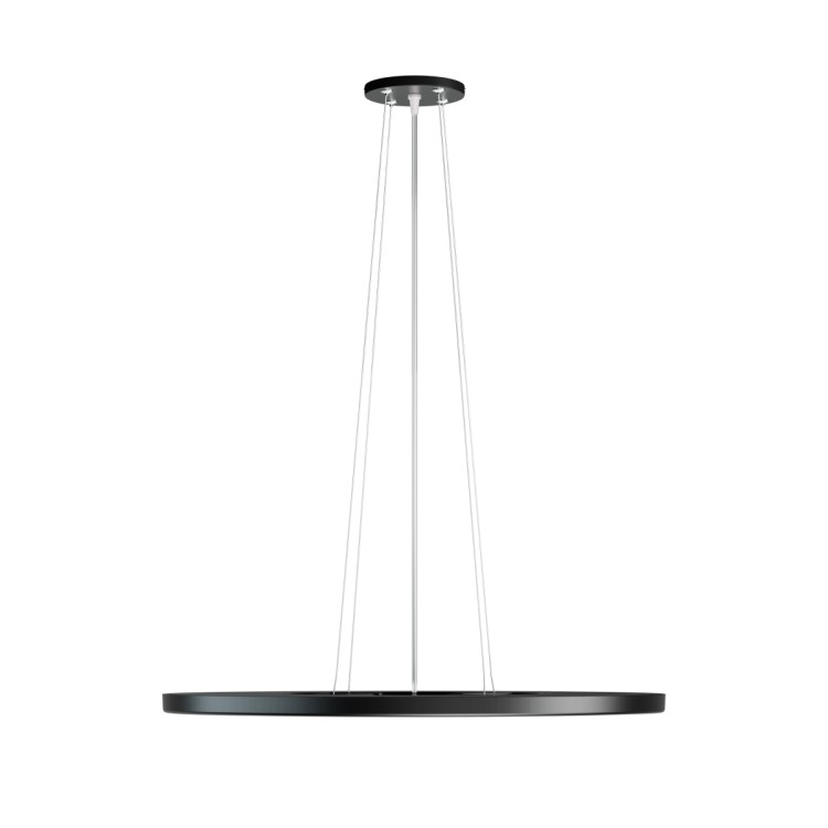 Szukasz czarnej lampy nad stół? MANITO Italux LED 32W CCT ma płaski klosz o średnicy 40 cm i wysokość całkowitą 120 cm. Prosta forma dobrze komponuje się z drewnem i czarnymi dodatkami w jadalni, kuchni oraz salonie.