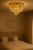 Plafoniera kryształowa ALMADA złota 6x60W Venti to elegancka lampa sufitowa z przezroczystymi kryształami i złotą oprawą. Idealna do salonu, sypialni czy jadalni, łączy luksusowy wygląd z funkcjonalnością. Obsługuje 6x E27 60W, możliwość LED