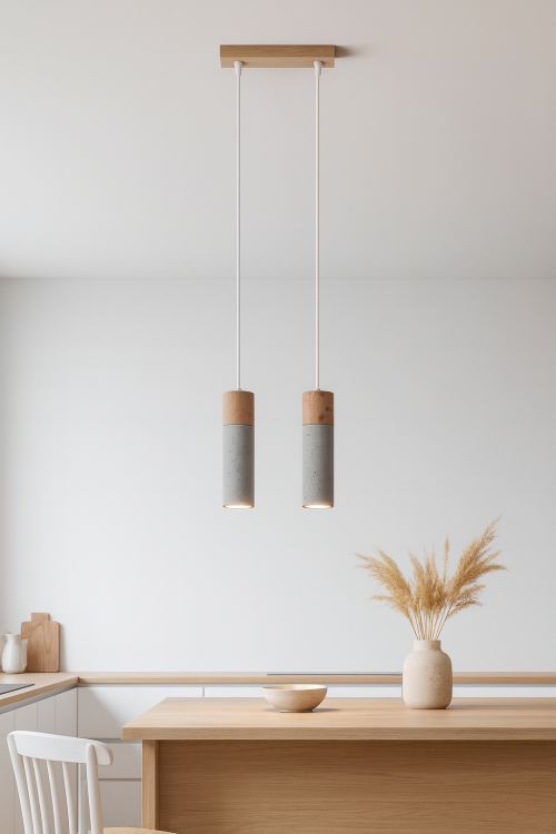 Nowoczesna lampa wisząca ZANE – betonowa tuba z detalem z naturalnego drewna. Minimalistyczny design do kuchni, jadalni i salonu. Wymienne źródło GU10 (max 40W) pozwala dobrać barwę i moc. Regulowana wysokość do 120 cm. IP20. Polska produkcja.