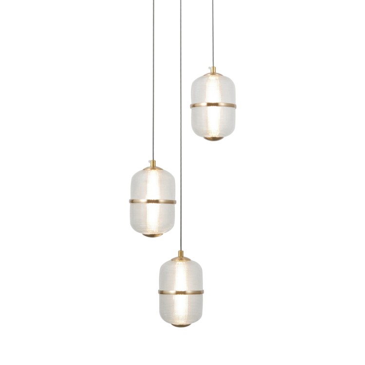 Lampa wisząca ALANI PND-34375-3-BK LED 15W 1170lm w czarno- złotym wykończeniu ze szklanym, ryflowanym kloszem. Nowoczesne oświetlenie do salonu, jadalni, kuchni i sypialni. Emituje ciepłe światło 3000K, energooszczędne i eleganckie.