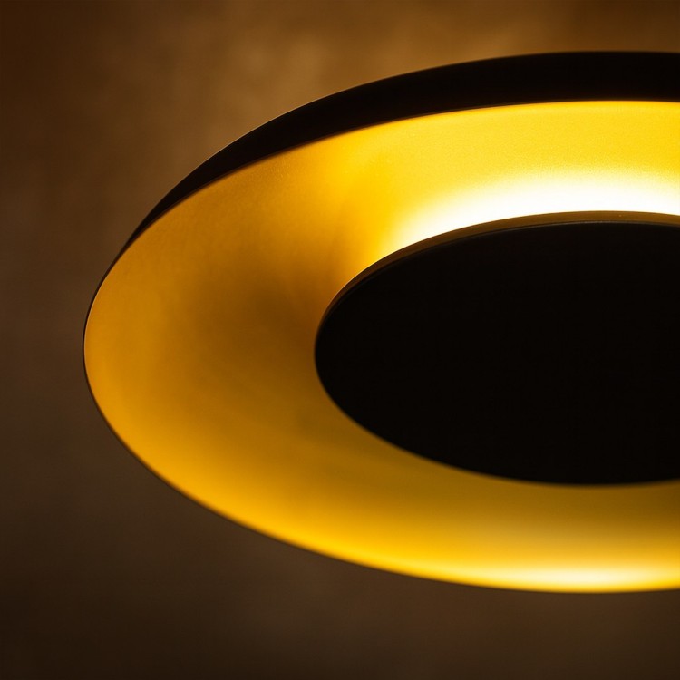 Designerska lampa PIATTINO 30W LED Milagro – czarny mat i złoto, zmiana barwy 3000K/4000K/6000K, wysokości 6 cm. Idealna do nowoczesnych wnętrz: salonu, kuchni, gabinetu.