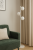 Lampa podłogowa GAMA biała Sigma 50204 to eleganckie oświetlenie z trzema kulistymi kloszami. Smukła stalowa konstrukcja w białym kolorze doskonale pasuje do salonu, sypialni i biura, tworząc przytulny klimat.