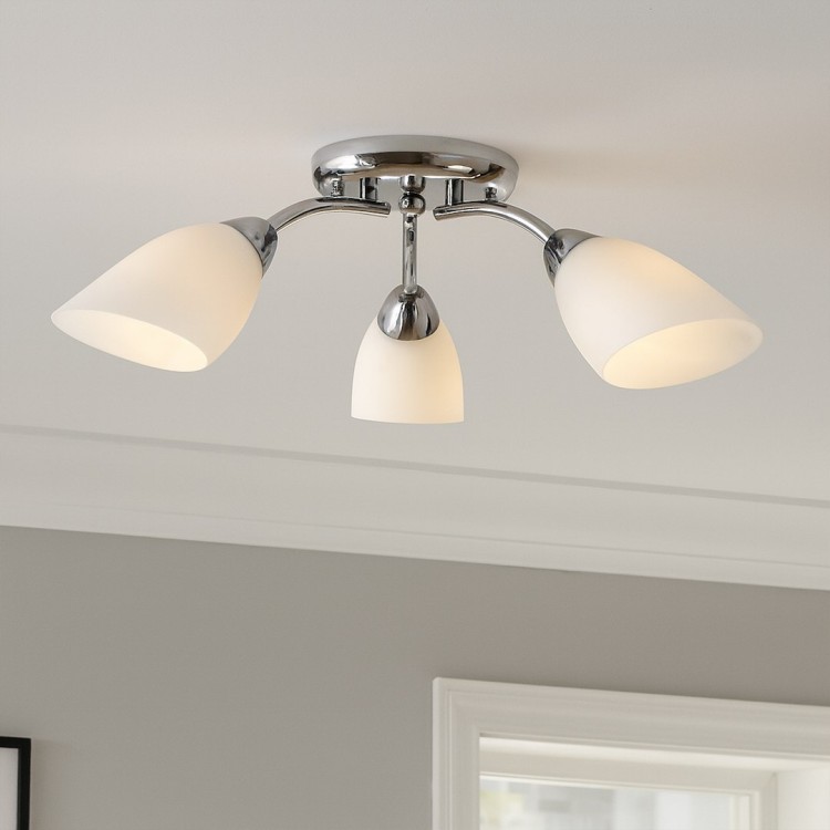 Uniwersalna lampa sufitowa PORTOS Milagro z trzema punktami światła E14. Chromowane wykończenie i białe klosze tworzą harmonijną, elegancką kompozycję.
