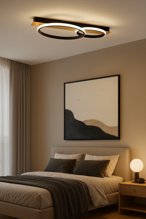 Lampa sufitowa ROWENA 18W LED w kolorze czarnym z imitacją drewna to nowoczesne oświetlenie z trzema punktami LED. Idealna do salonu, kuchni i biura. Neutralna barwa 4000K zapewnia komfort, a żywotność 20 000h gwarantuje trwałość.