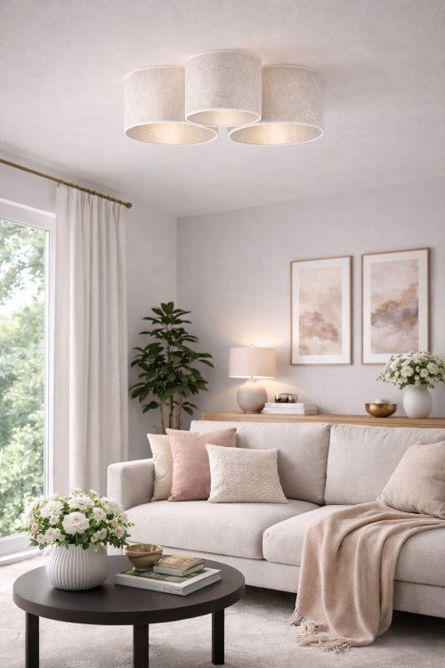 Stylowa lampa sufitowa ECRU Duolla z trzema abażurami z zamszu w kolorze ecru to idealne połączenie subtelnej elegancji i funkcjonalności. Przystosowana do żarówek E27 LED do 15W.