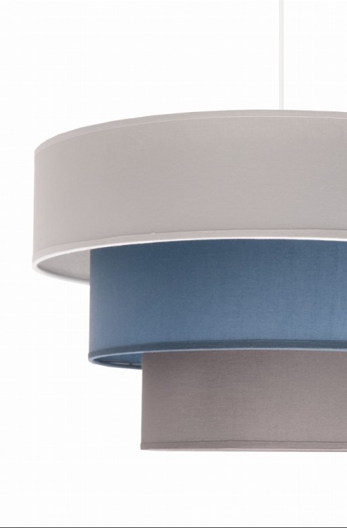 Lampa bawełniana LUNETA 45 cm to połączenie pastelowych barw i naturalnych materiałów. Zwis do 120 cm oraz gwint E27 pozwalają dopasować ją do każdego wnętrza – od minimalistycznych po skandynawskie.