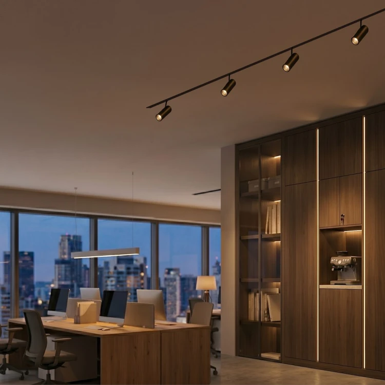 Nowoczesny system oświetleniowy LED 48V umożliwia tworzenie spójnych instalacji świetlnych. Oprawa 6W oferuje 360 lm, ściemnianie i zmianę barwy światła dla maksymalnego komfortu.