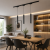 Czarna oprawa wisząca LED do systemu Magnetic Track 48V wyróżnia się minimalistycznym designem i smukłą formą. Funkcja CCT 2700K-4000K, możliwość ściemniania oraz wysoki CRI>90 gwarantują nowoczesne i funkcjonalne oświetlenie.