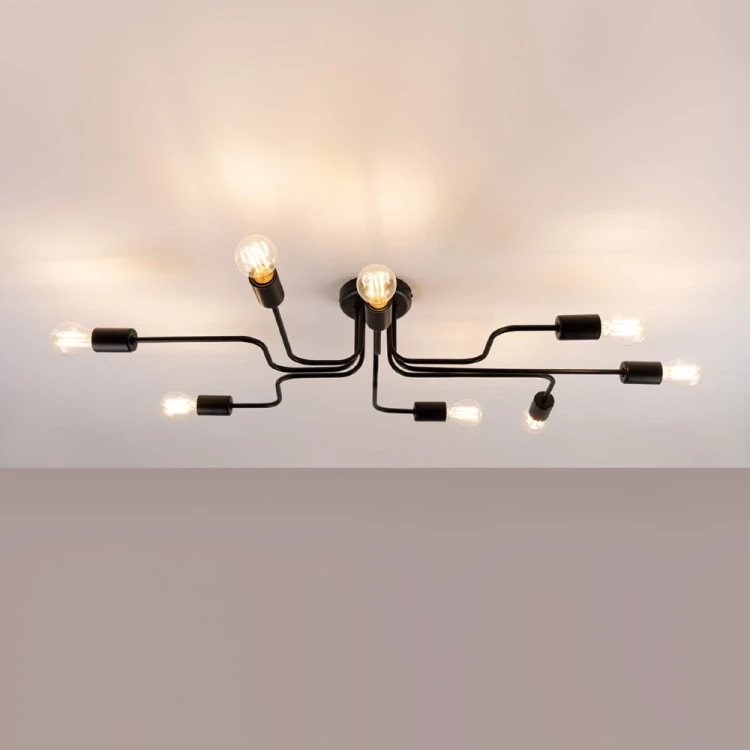 Nowoczesna lampa sufitowa VECTOR SL.1448 doskonale wpisuje się w loftowe i minimalistyczne aranżacje. Dzięki 8 źródłom światła E27 skutecznie oświetla przestrzeń, jednocześnie stanowiąc wyjątkową dekorację wnętrza.