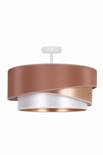 Lampa sufitowa KOBO zachwyca eleganckim połączeniem pudrowego różu, bieli i złotych akcentów. Stylowy abażur tworzy przytulną atmosferę, a nowoczesny design doskonale pasuje do salonu, sypialni i jadalni.