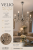 Lampa wisząca VELIO O1955 CH marki Lemir doskonale komponuje się z aranżacjami glamour, nowojorskimi i modern classic. Kryształowe detale pięknie odbijają światło, tworząc wyjątkowy klimat w pomieszczeniu.