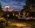 Patio EKO2777 to energooszczędna lampa ogrodowa zasilana energią słoneczną. Wbudowany akumulator LiFePO4, czujnik zmierzchu i dwa tryby pracy gwarantują komfort użytkowania oraz oszczędność energii każdego dnia.