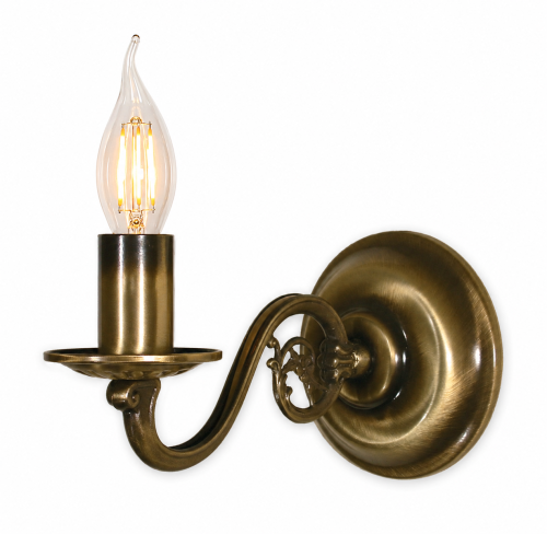 Kinkiet ŚWIECZNIK Lemir w kolorze patyny to elegancka lampa ścienna inspirowana klasycznym świecznikiem. Idealna do salonu, sypialni i korytarza. Tworzy przytulny klimat i podkreśla styl tradycyjnych wnętrz.