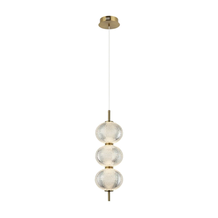 Lampa wisząca LED 13W w kolorze mosiądzu zachwyca eleganckim designem i ciepłym światłem 3000K. Trzy dekoracyjne klosze tworzą wyjątkowy efekt świetlny. Idealna nad stół, wyspę kuchenną, do salonu, jadalni lub nowoczesnej sypialni.