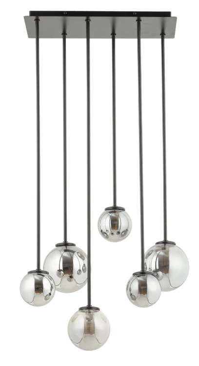Lampa sufitowa TULIA 6xG9 Sigma 33498 łączy czarną oprawę z sześcioma dymionymi kulami w trzech rozmiarach. Model o wysokości 90 cm sprawdzi się nad stołem, wyspą kuchenną oraz w wysokim salonie, holu lub na antresoli.