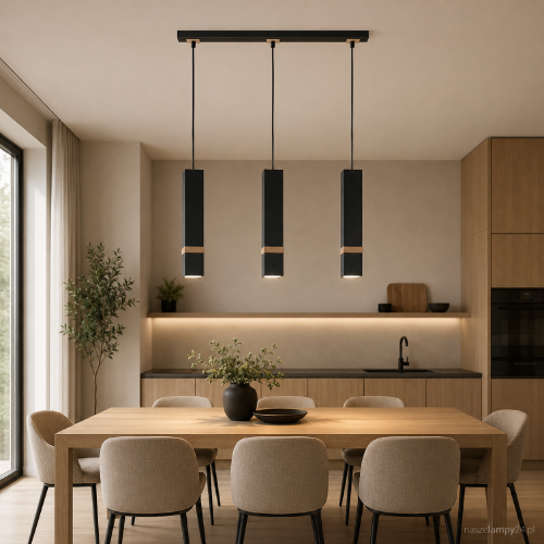 Lampy tuby VIDAR BLACK 3xGU10 to połączenie stylu industrialnego i skandynawskiego. Metal, drewno i minimalistyczna forma sprawiają, że idealnie sprawdzi się nad stołem lub wyspą. Funkcjonalna, trwała i estetyczna lampa do nowoczesnych domów