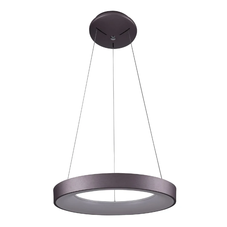 Kawowa lampa wisząca GIULIA Italux 40W LED ma średnicę 48 cm i zapewnia 2200 lm ciepłego światła 3000K. Regulowana wysokość do 120 cm oraz możliwość ściemniania sprawdzą się nad stołem, wyspą kuchenną i w salonie.
