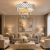 Kryształowy plafon CARISMA 9xE14 to elegancka lampa sufitowa w kolorze chromu. Geometryczny motyw rombów oraz wielopoziomowa kaskada kryształów tworzą efektowną dekorację salonu, jadalni, sypialni lub holu.
