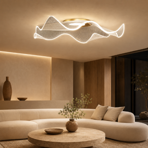 Nowoczesny plafon LED LARGO ML1043 w kolorze szczotkowanego złota. Dekoracyjna lampa sufitowa o średnicy 50 cm oferuje światło 4000K, moc 16W i 1300 lm. Idealna do salonu, sypialni, jadalni i gabinetu.