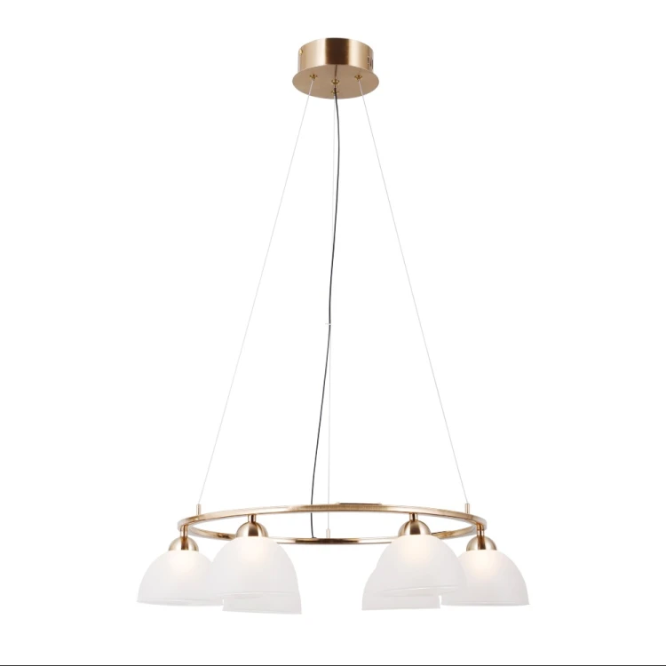 Lampa wisząca TORNO Italux 5xE14 zachwyca kaskadą pięciu kloszy z fasetowanego szkła. Czarna podsufitka i przewody kontrastują z miodowo-mosiężnymi oprawkami. Dekoracyjne oświetlenie wysokiego holu lub klatki schodowej.