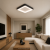 Czarny plafon LED GIACINTO Italux łączy minimalistyczną formę z wydajnym oświetleniem. Zintegrowany moduł 50W emituje 2750 lm zimnego białego światła. Wymiary 60 × 60 cm, wysokość 6 cm, funkcja ściemniania i 5 lat gwarancji.