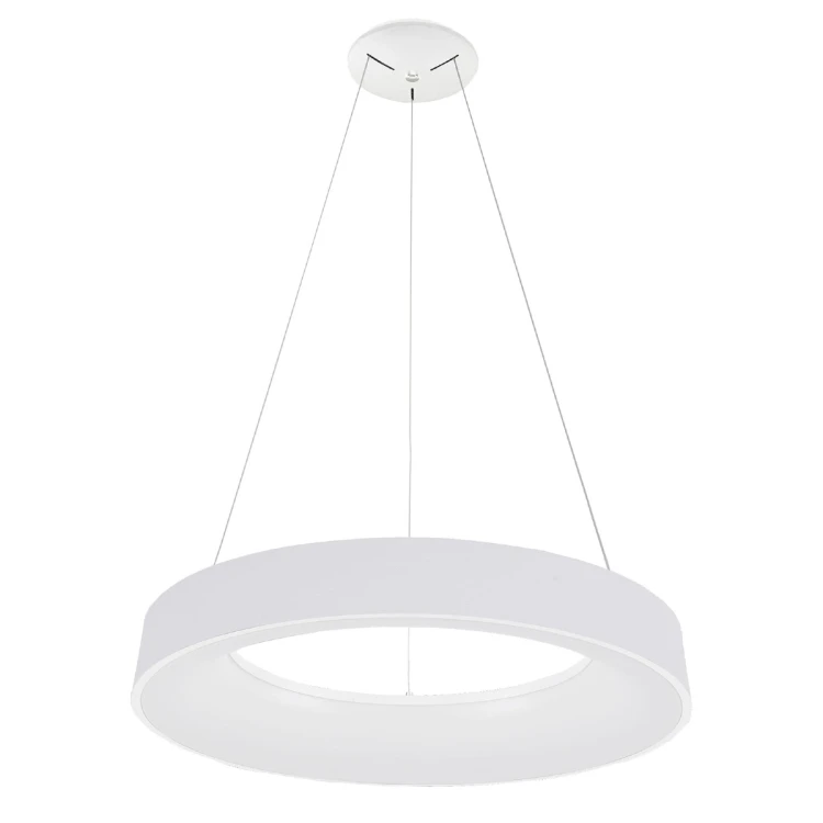 Lampa wisząca GIULIA Italux w białym kolorze ma formę dużego pierścienia Ø80 cm. Zintegrowany LED 80W zapewnia 4400 lm i ciepłą barwę 3000K. Model ze ściemnianiem sprawdzi się nad stołem, wyspą kuchenną oraz w salonie.