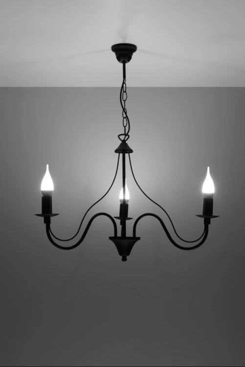 Elegancki żyrandol MINERWA 3xE14 czarny Sollux to dekoracyjna lampa nad stół i do salonu. Trzy wygięte ramiona, stalowa konstrukcja i klasyczna forma świecznika nadają wnętrzu wyrazisty, ponadczasowy charakter. Żarówki osobno.