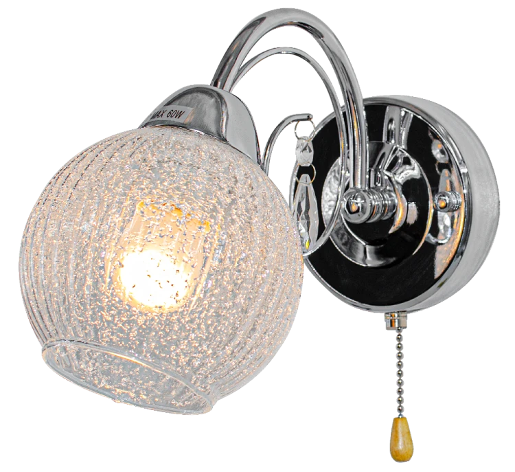 Kinkiet WENUS 1xE27 Elem w kolorze chromu ma dekoracyjny szklany klosz i praktyczny włącznik sznureczkowy. Lampa o wymiarach 20 × 12 cm sprawdzi się w salonie, sypialni, garderobie, przedpokoju lub przy lustrze.