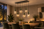 SOPHIA 11150 to elegancka lampa sufitowa 6xE14 w stylu glamour. Koniakowe klosze, zielone detale i czarna podsufitka doskonale prezentują się w salonie, jadalni, kuchni, wysokim holu oraz na antresoli.